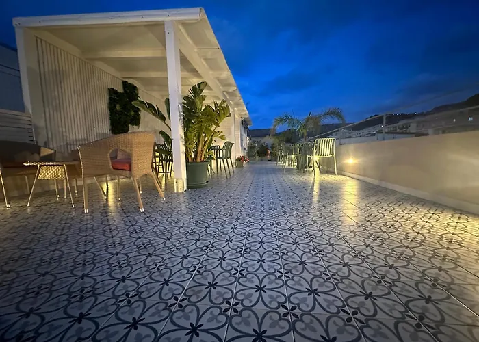 Alojamento de Acomodação e Pequeno-almoço Giorgia 4*